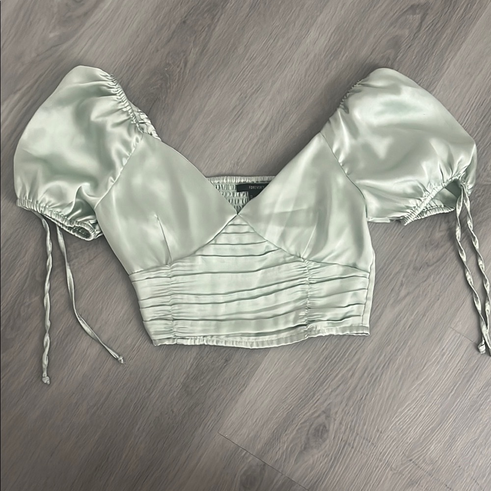 Elegant Mint Green Puff Sleeve Top